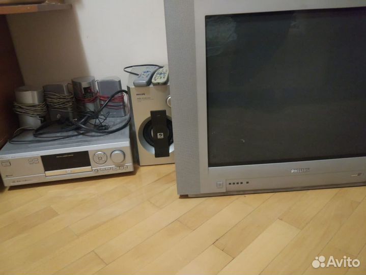 DVD - CD проигрыватель Philips