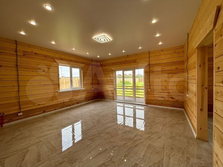 Дом 110 м² на участке 8 сот.