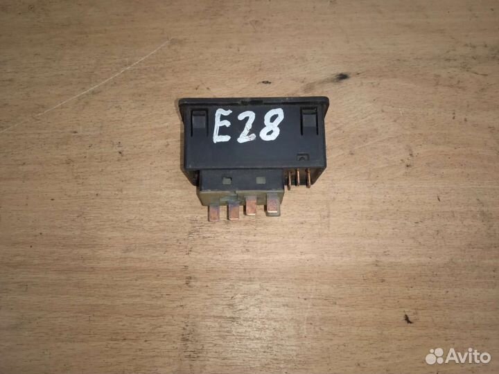 Блок включения света и птф BMW E28 бмв 5 E28