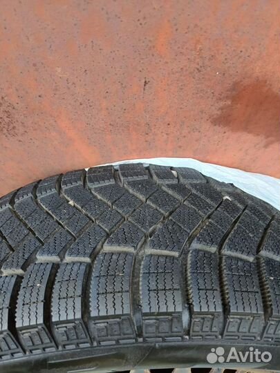 Pirelli Ice Zero 195/65 R15 95T