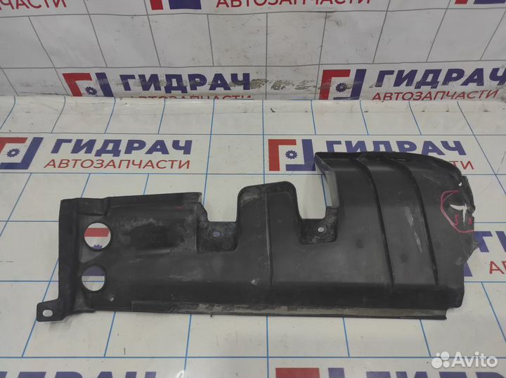 Воздуховод радиатора правый Nissan Almera (G15) 62