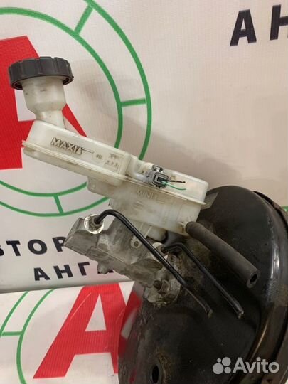 Главный тормозной цилиндр Nissan Note E11 (1.4)