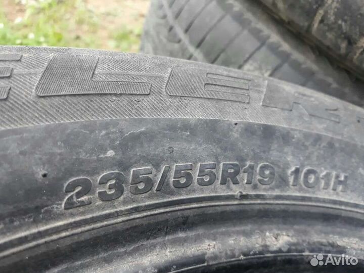 Bridgestone Desert Dueler 235/55 R19 101B
