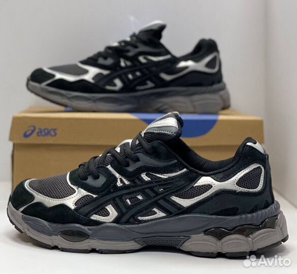 Кроссовки asics