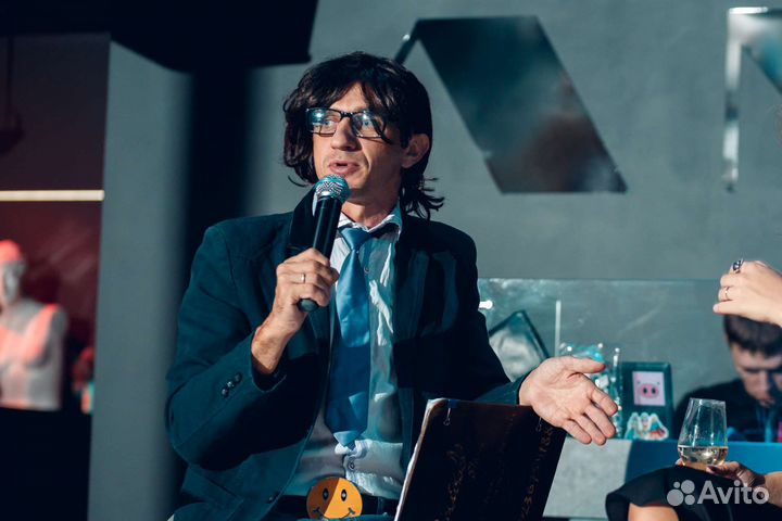 Ведущий тамада