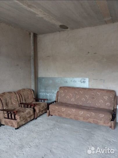 Диван и кресла