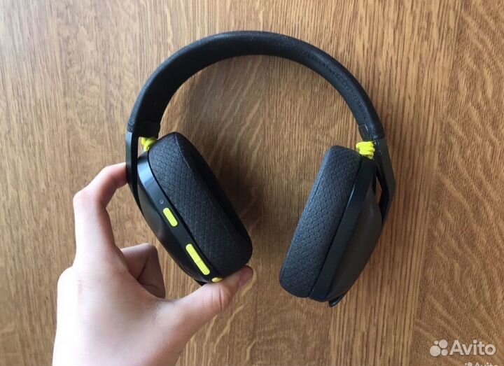 Беспроводные наушники logitech g435