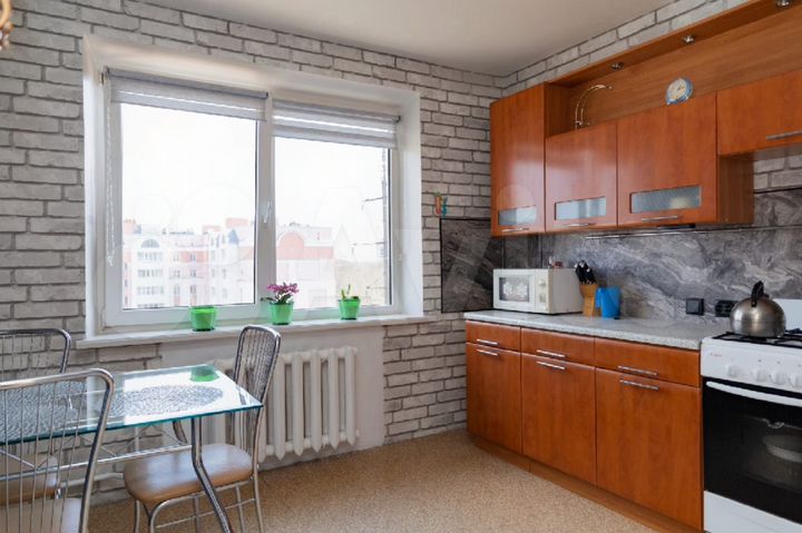 2-к. квартира, 68 м², 5/5 эт.