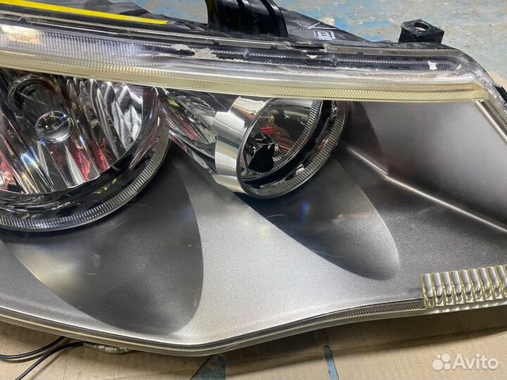 Фара передняя правая mitsubishi autlander xl