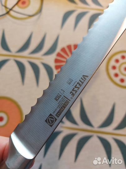 Большой хлеборезный нож французской фирмы Vitesse