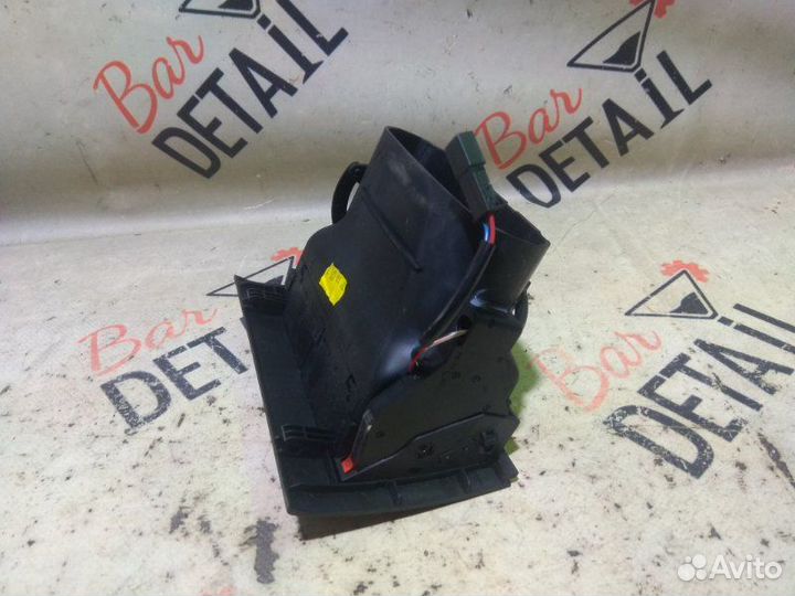 Вентиляционная решетка задняя Bmw 5 Серия E39