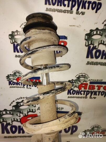 Амортизатор подвески передний правый Chevrolet