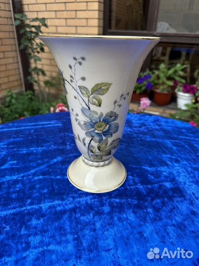 Фарфоровые вазы германия