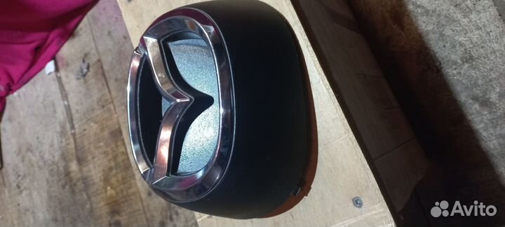 Значок(эмблема)mazda
