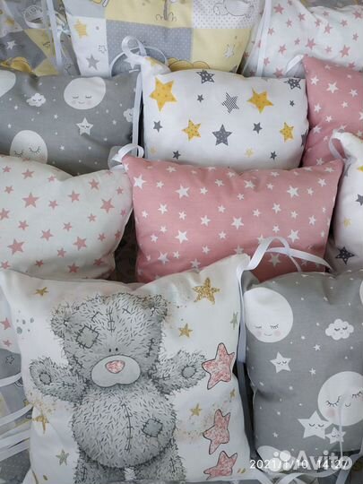 Новый комплект бортиков в детскую краватку