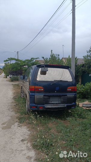 Mitsubishi Space Gear 2.5 МТ, 1998, битый, 320 000 км