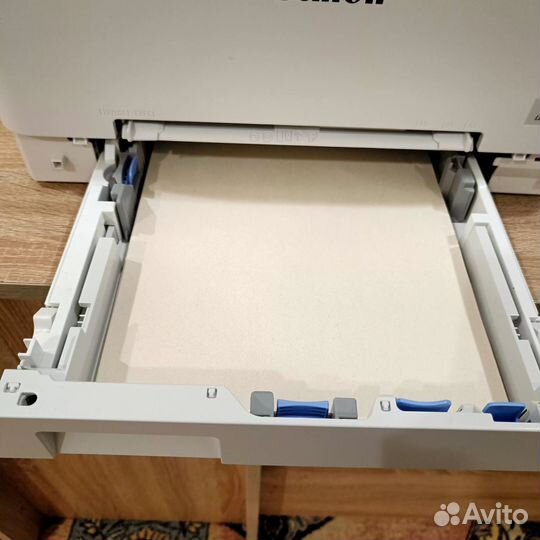 Цветной лазерный принтер canon