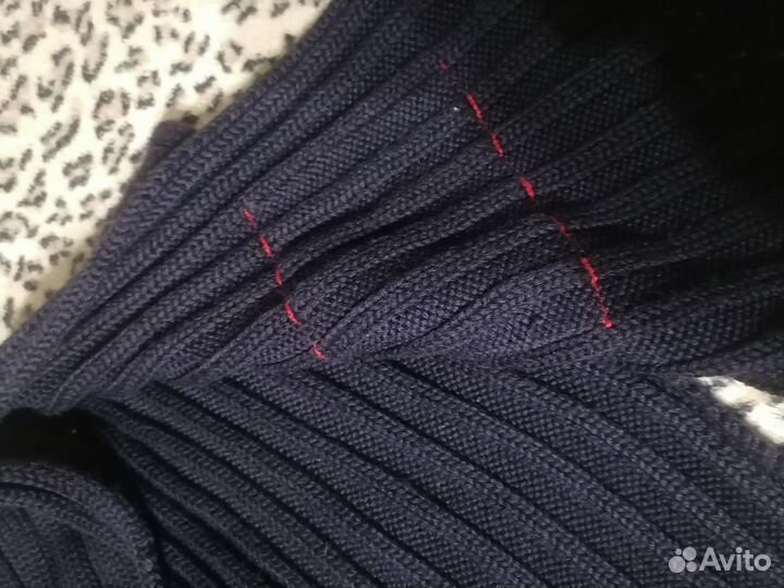 Шарф Henry Lloyd,140*25,б/у,из Франции