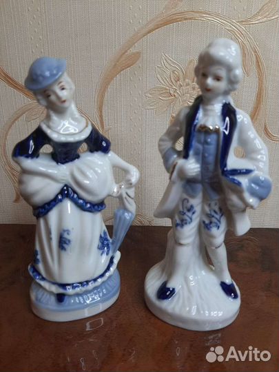 Фарфоровые статуэтки пара