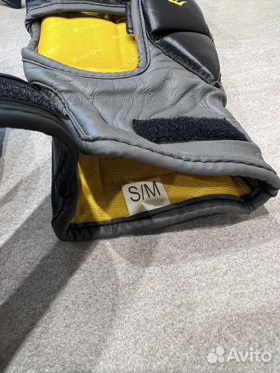 Перчатки everlast MMA