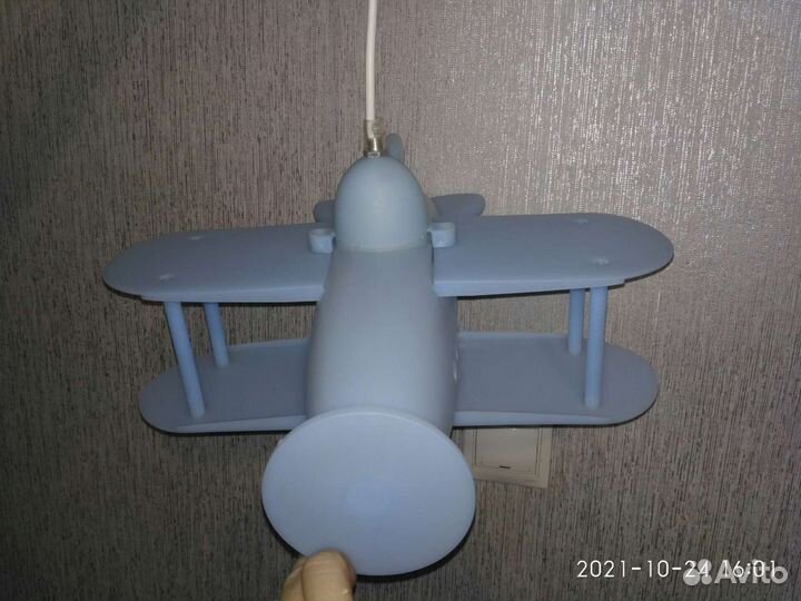 Люстра в детскую комнату