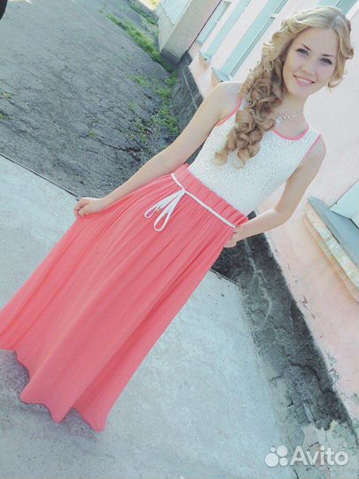 Вечернее платье