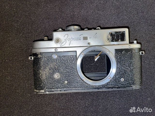 Часть фотоаппарата зоркий-4