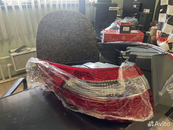 Фонарь задний левый правый киа рио