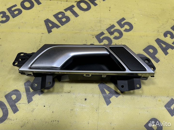 Ручка двери внутренняя задней правой Audi A6