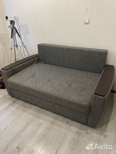 Диван прямой раскладной