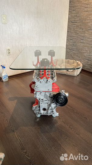 Столик из блока двигателя