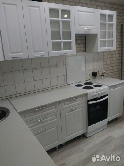 Кухня белая