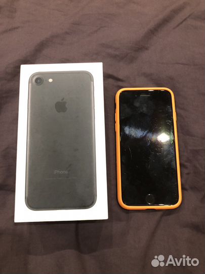 Телефон iPhone 7 32gb