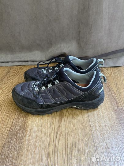 Полуботинки женские Merrell