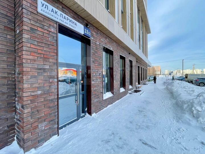 Торговая площадь 80-100 м²