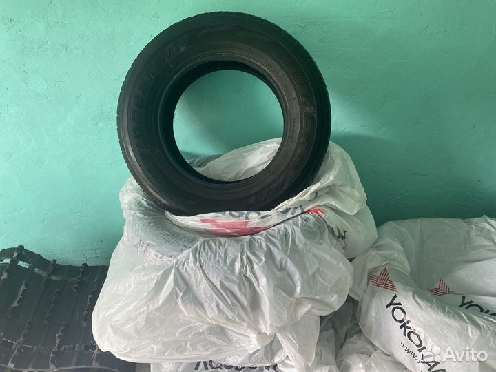 Bridgestone Dueler A/T 693II 265/65 R17