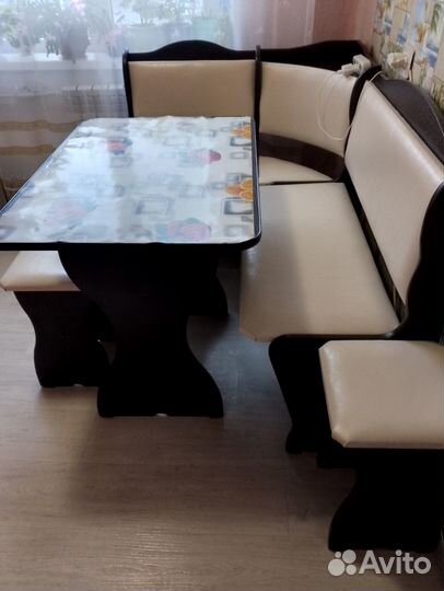 Кухонный уголок