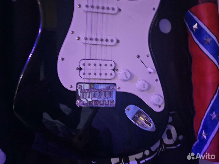 Гитара fender squier bullet stratocaster