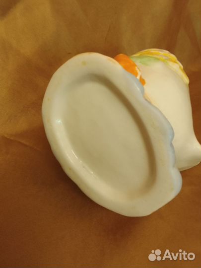 Карандашница утка фарфор