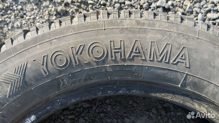 Yokohama IceGuard Stud IG65 225/60 R17 99Q