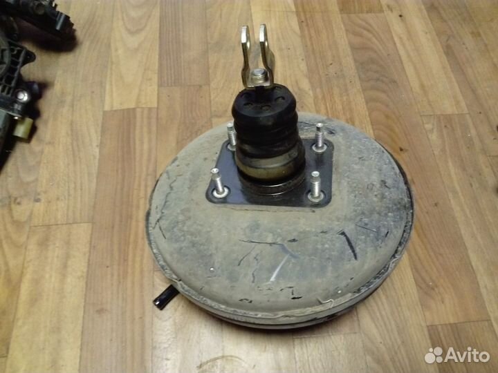 Усилитель тормозов вакуумный Hyundai - KIA