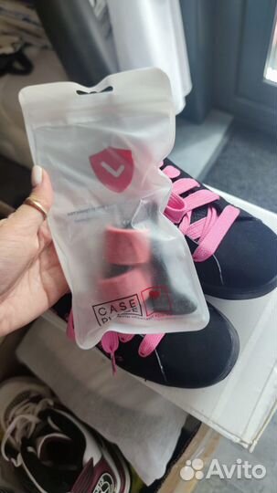 Роликовые кроссовки heelys