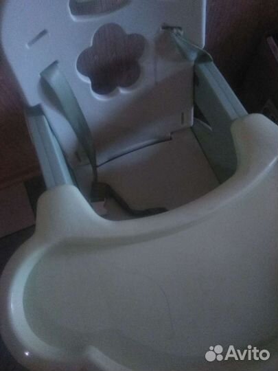 Обеденный столик-стульчик