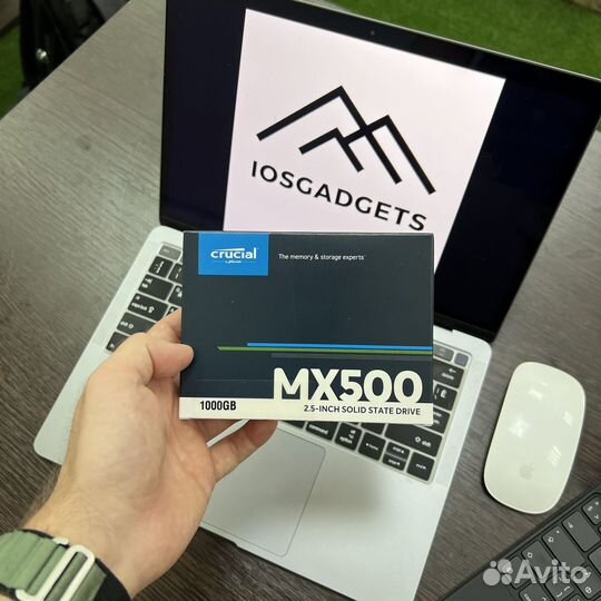 Жесткий диск SSD Crucial MX500 1TB