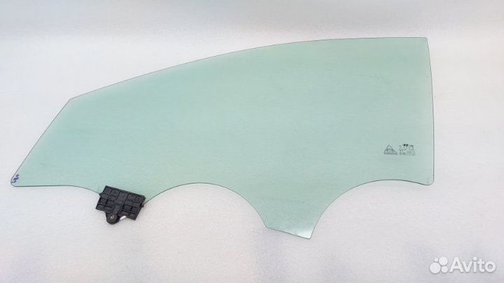 Стекло двери переднее левое Hyundai Tucson NX4