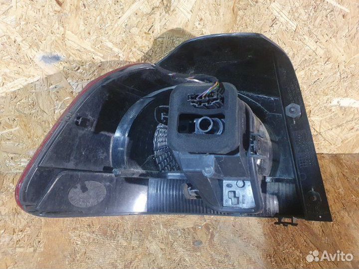 Фонарь правый Volkswagen Golf 6(5хб) 1.4 CAX