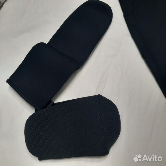 Гидрокостюм