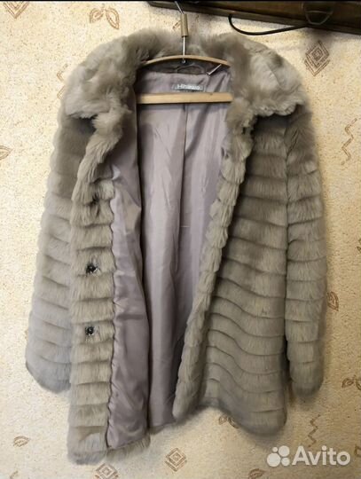 Искусственная шубка для девочки