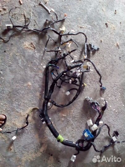 Проводка парприза салона на Мазда 6 GH