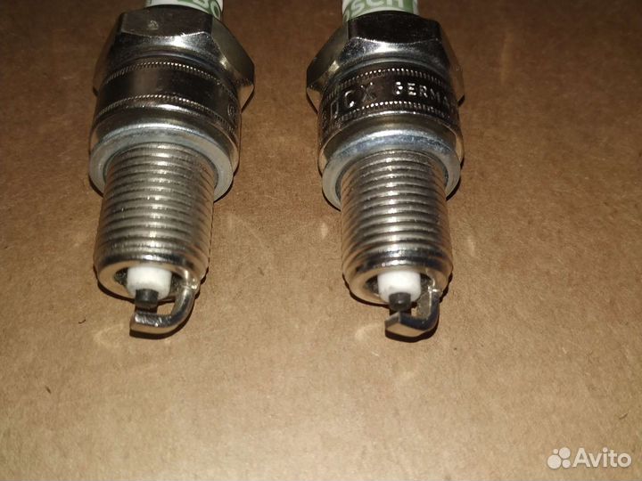 Свеча зажигания Bosch 242232505